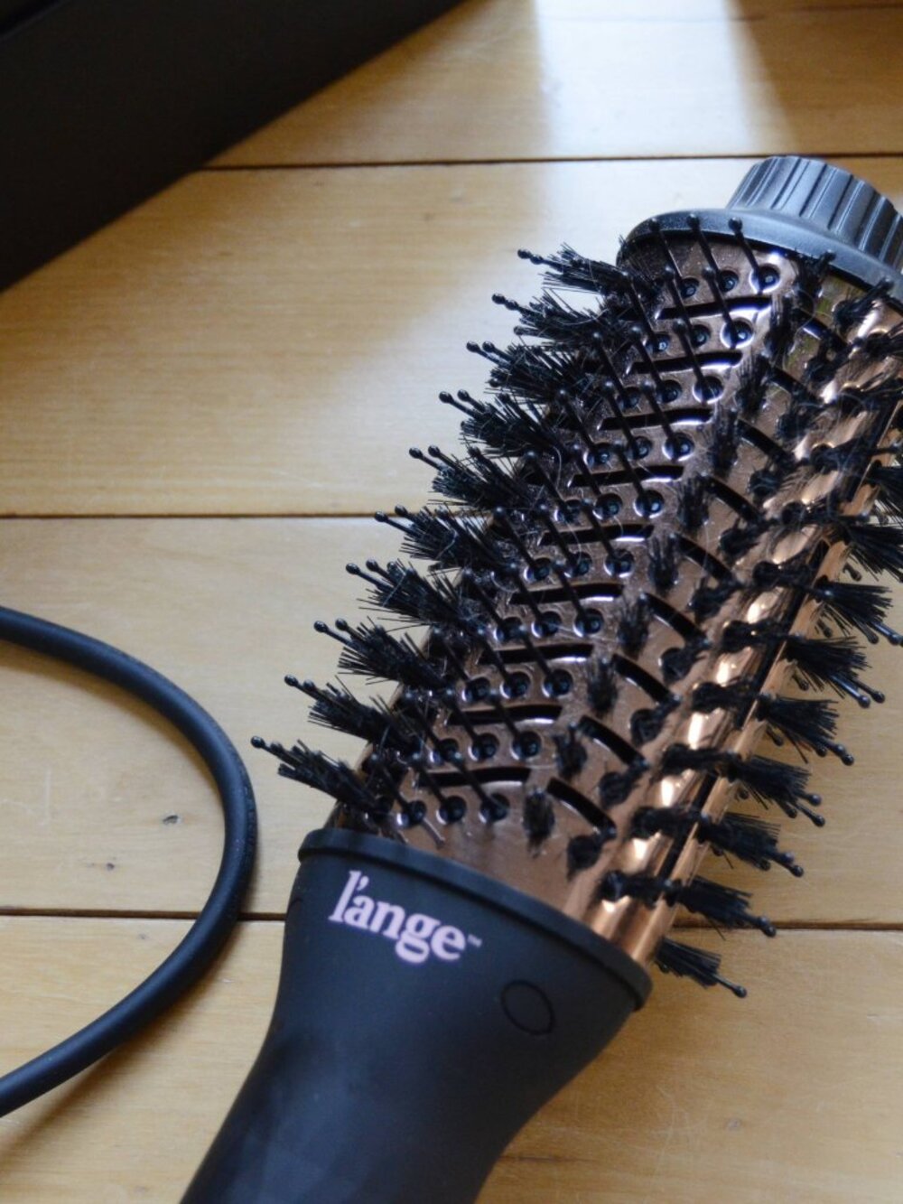 L'ANGE Le Volume 60MM 2-in-1 Titanium Brush Dryer Black - Picture 7 of 14